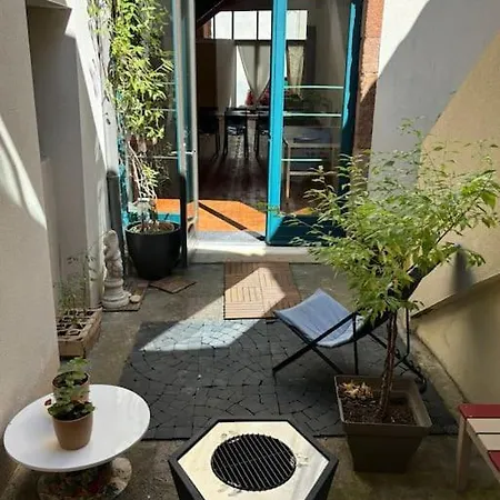 Ancienne Grange Rehabilitee * 伊苏瓦尔